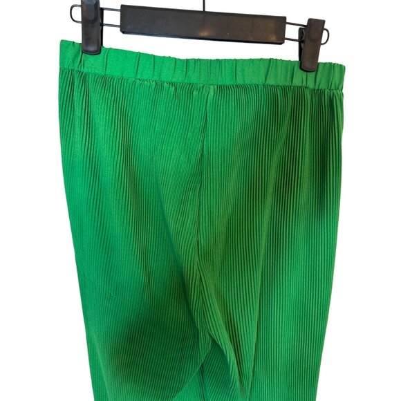 2/$30 NWT PrettyLittleThing Size 6 Green Pleated Trousers Polyester - Picture 12 of 16